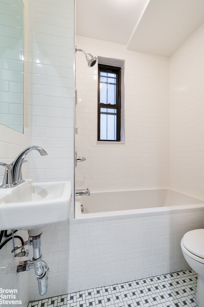 199 Prince Street Soho New York NY 10012
