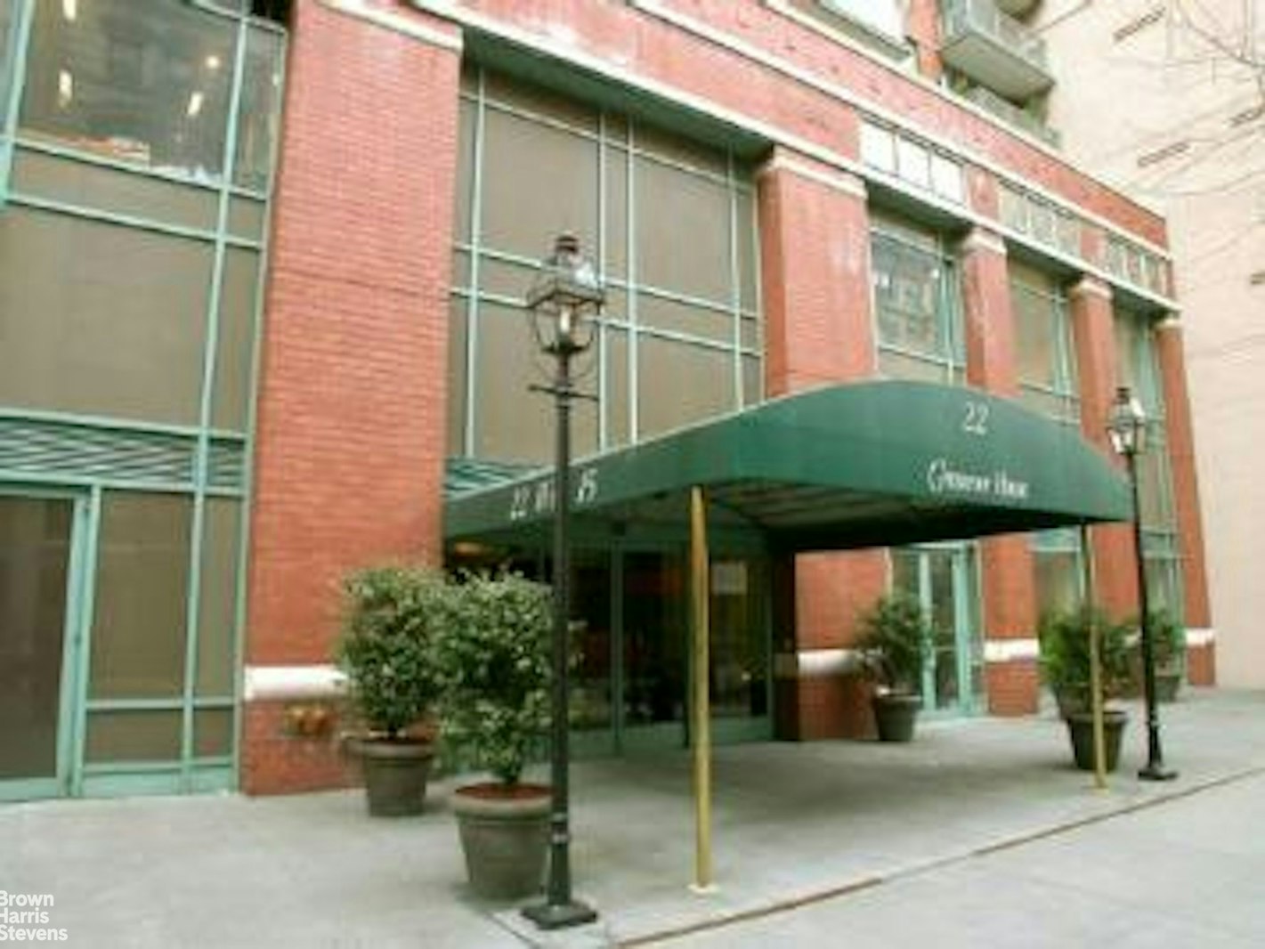22 West 15th Street Flatiron District New York NY 10011