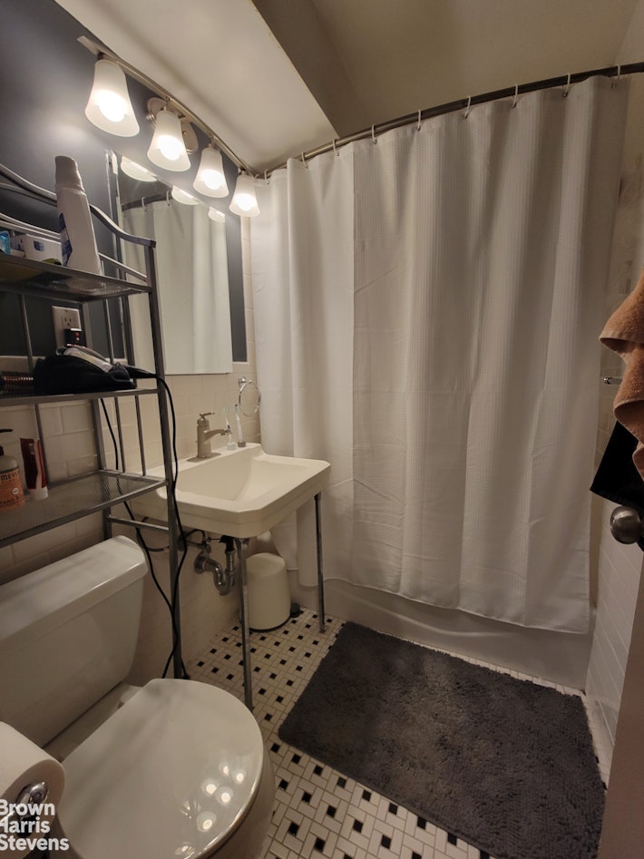 230 Jay Street 7D Downtown Brooklyn NY 11201