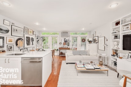 464 State Street 2, Boerum Hill, Brooklyn, NY - 2 Bedrooms  
2 Bathrooms  
4 Rooms - 
