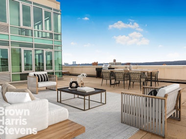 Property for Sale at 3220 Arlington Avenue 12Ab, Riverdale, New York - Bedrooms: 4 
Bathrooms: 3.5 
Rooms: 6  - $2,700,000