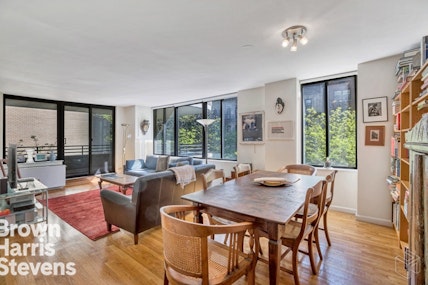Rental Property at 309 East 49th Street 5E, Midtown East, NYC - Bedrooms: 2 
Bathrooms: 2 
Rooms: 5  - $6,200 MO.