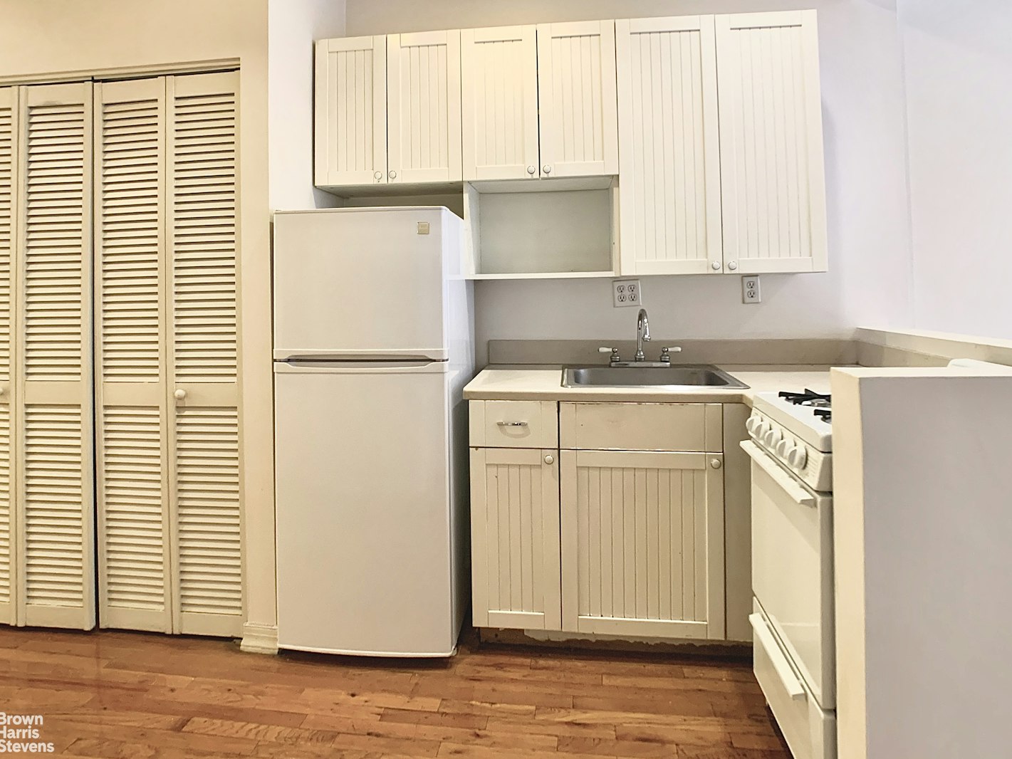 436 West 49th Street 2FE Clinton New York NY 10019