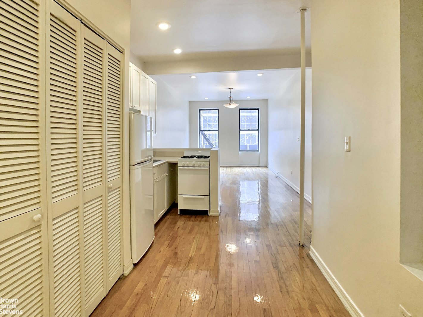 436 West 49th Street 2FE Clinton New York NY 10019