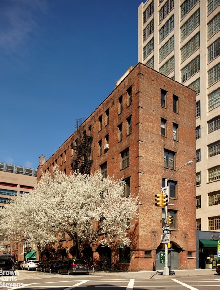 135 Hudson Street 6F Tribeca New York NY 10013