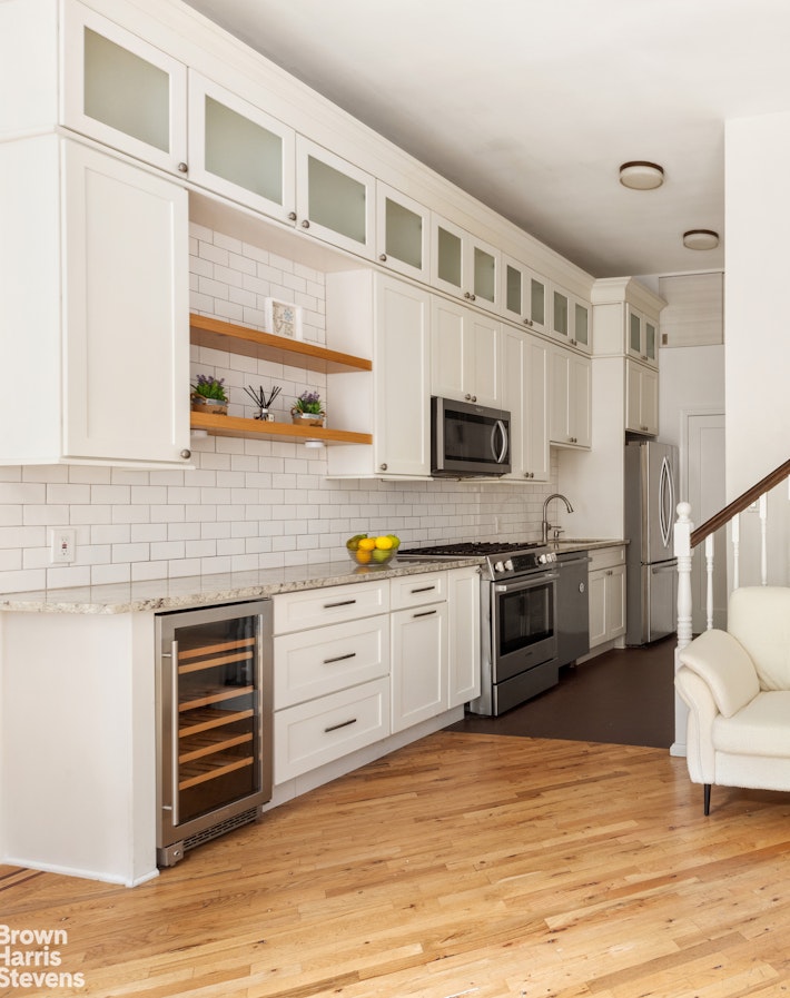 305 West 105th Street Upper West Side New York NY 10025