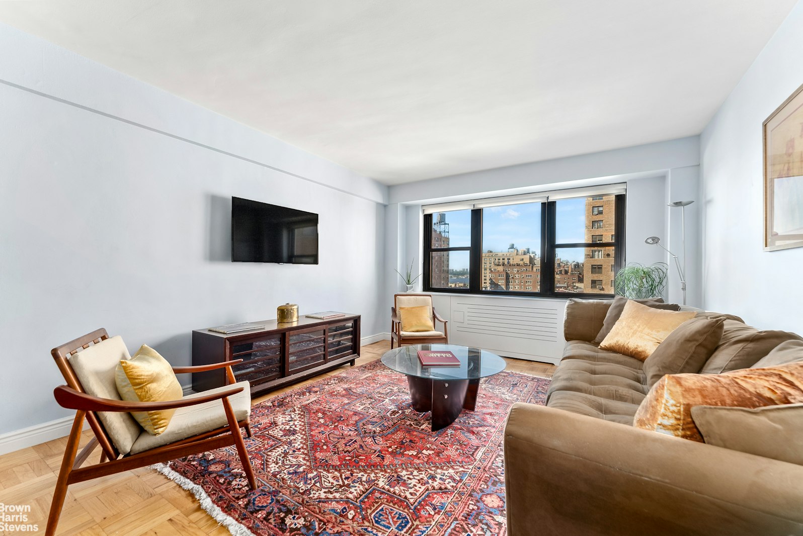 Photo 1 of 11 Riverside Drive 11Ve, Upper West Side, NYC, $1,345,000, Web #: 23461027
