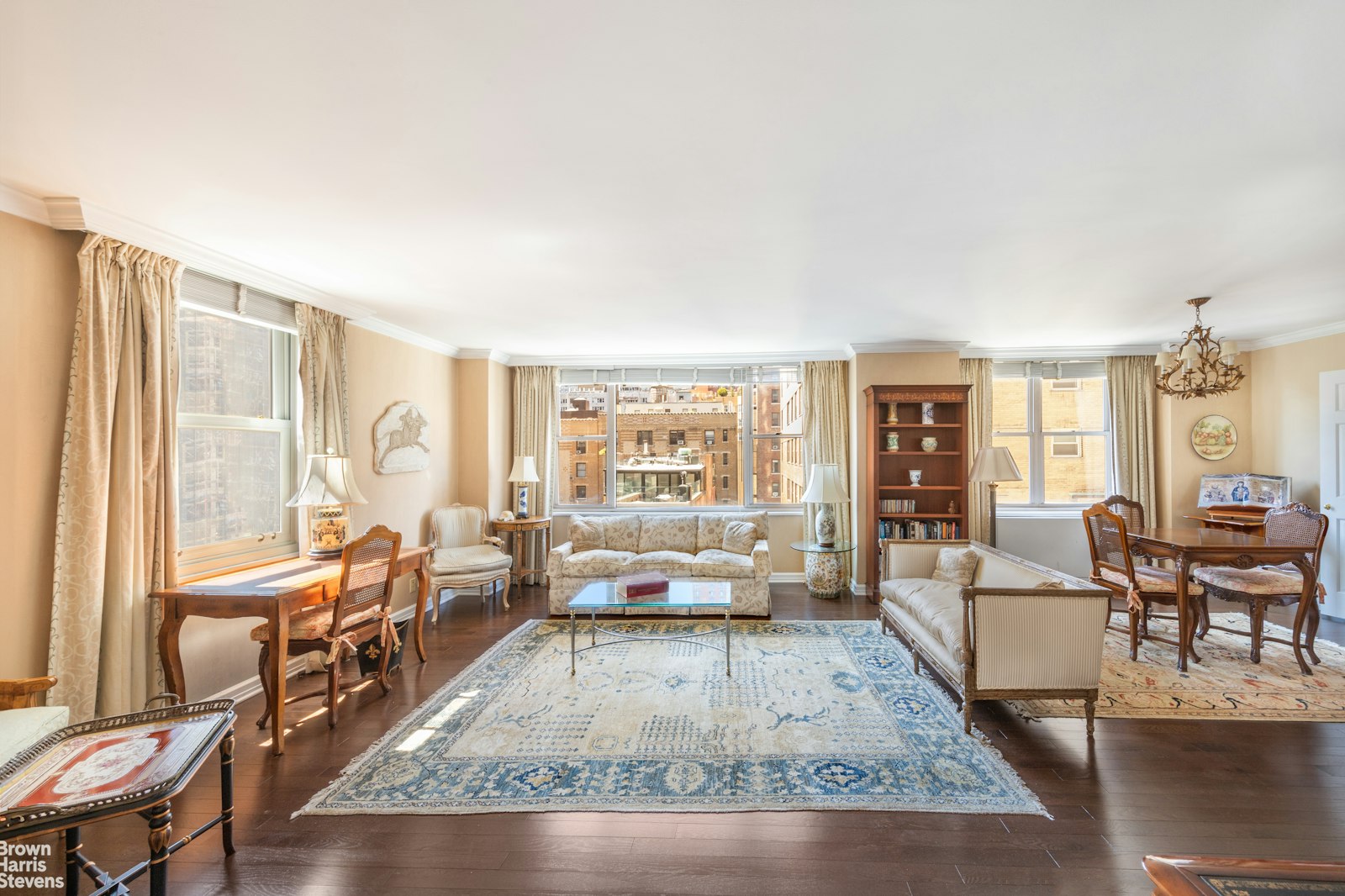 Photo 1 of 137 East 36th Street 7K, Kips Bay, NYC, $815,000, Web #: 23461119