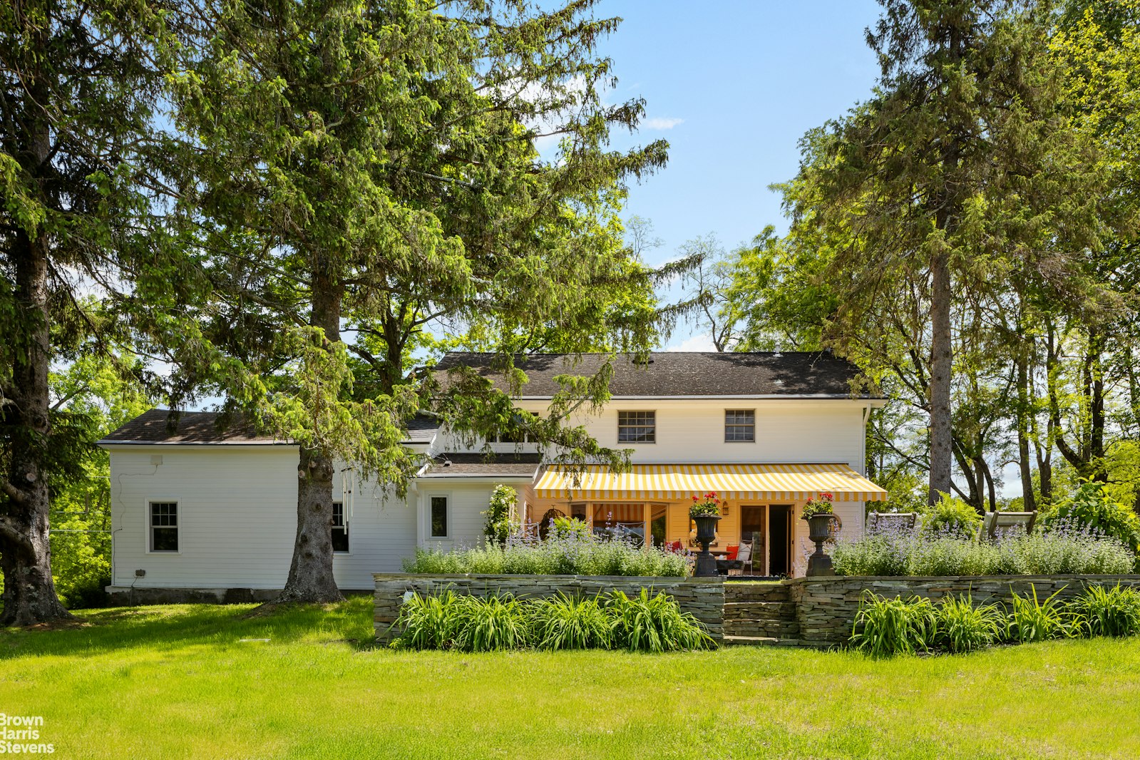Photo 1 of 1049 County Route 19, Livingston, NY, $1,975,000, Web #: 23464239