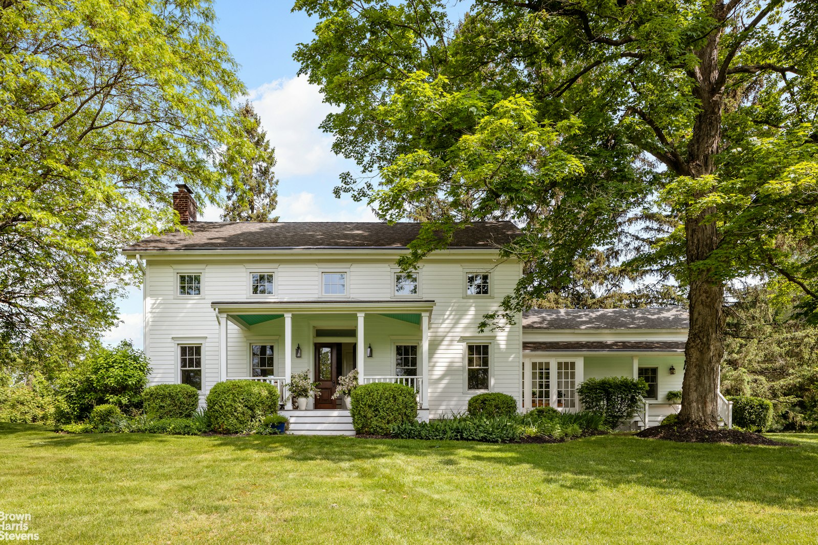 Photo 1 of 1049 County Route 19, Livingston, New York, $2,195,000, Web #: 23464239