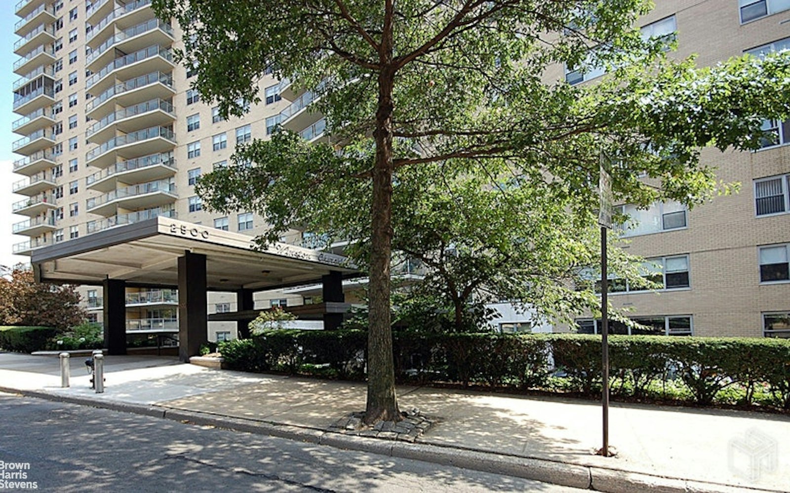 Photo 1 of 2500 Johnson Avenue 3B, Riverdale, New York, $239,000, Web #: 23464818