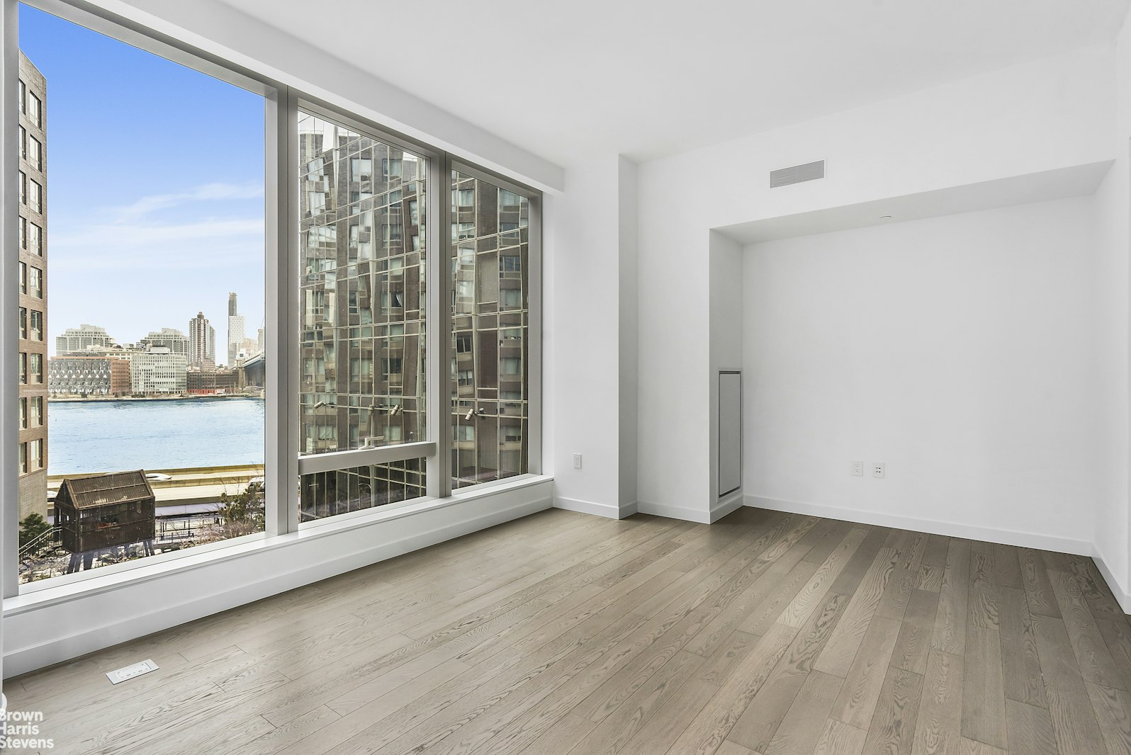 Photo 1 of 252 South Street 7H, Lower East Side, NYC, $8,600, Web #: 23466844