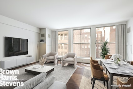 27 West 19th Street 7, Chelsea, NYC - 2 Bedrooms  
2 Bathrooms  
4 Rooms - 