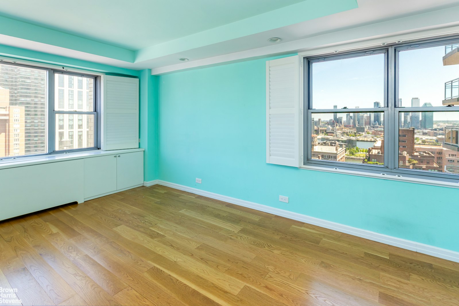 400 East 56th Street 27H Sutton Place New York NY 10022