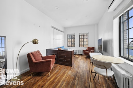 Property for Sale at 25 Tudor City Place 2101, Midtown East, NYC - Bathrooms: 1 
Rooms: 2  - $350,000