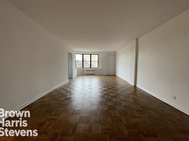 1700 York Avenue 6T, Upper East Side, NYC - 1 Bathrooms  
2 Rooms - 