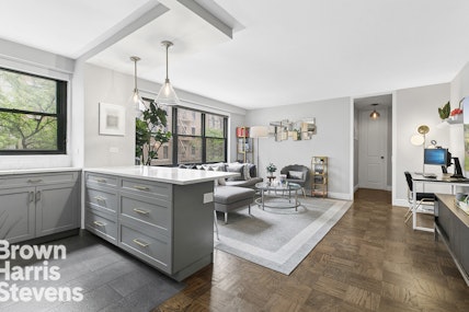 245 East 25th Street 4G, Gramercy Park, NYC - 1 Bedrooms  
1 Bathrooms  
3 Rooms - 