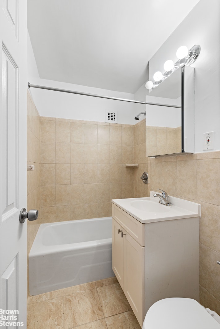 200 East 15th Street Gramercy Park New York NY 10003
