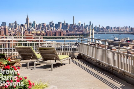 230 Ashland Place 12B, Fort Greene, Brooklyn, NY - 1 Bedrooms  
1 Bathrooms  
3 Rooms - 