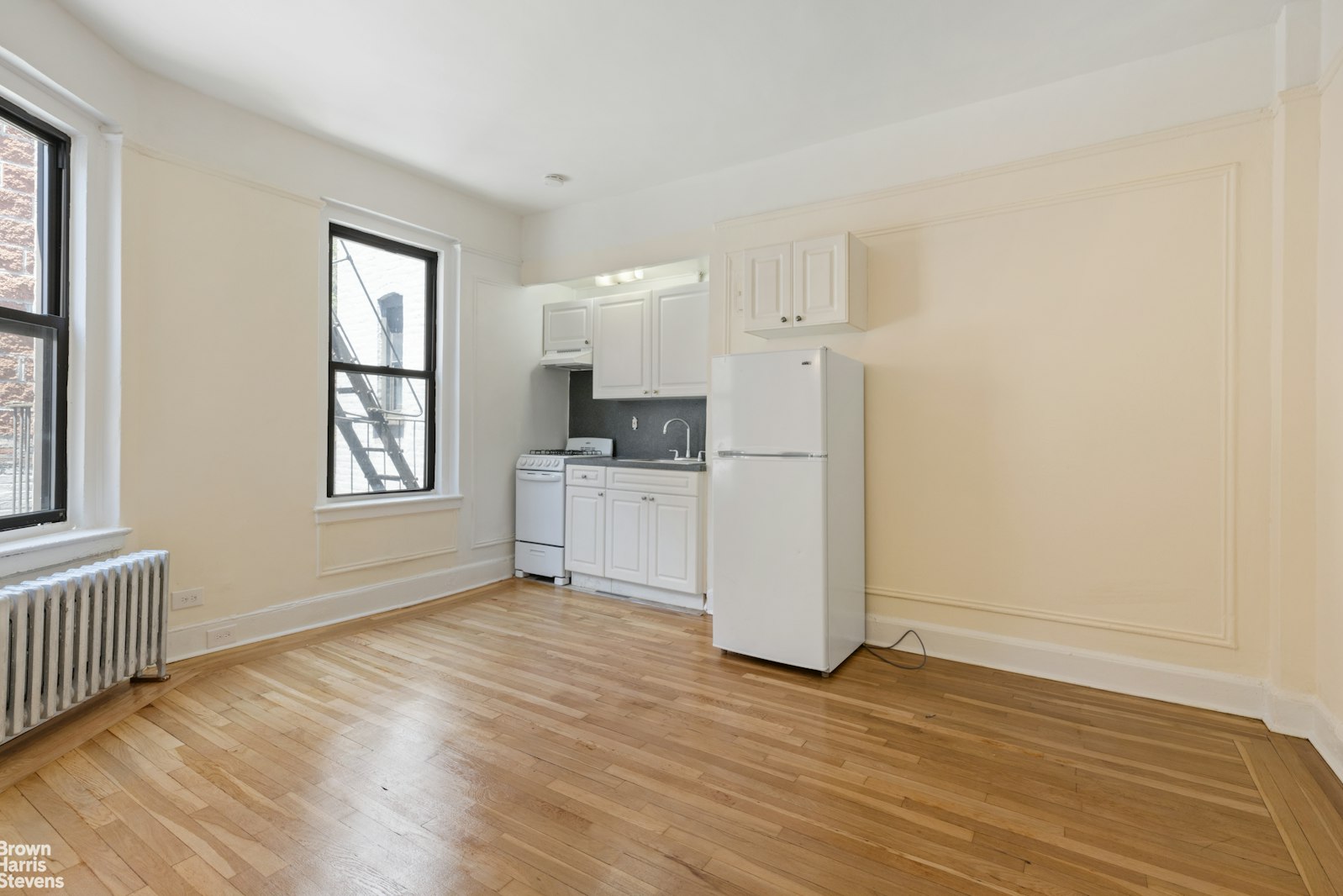 Photo 1 of 245 West 75th Street 6E, Upper West Side, NYC, $2,350, Web #: 23472931