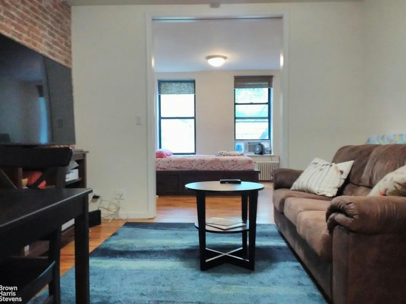 Photo 1 of 306 East 49th Street 4C, Midtown East, NYC, $2,950, Web #: 23475556