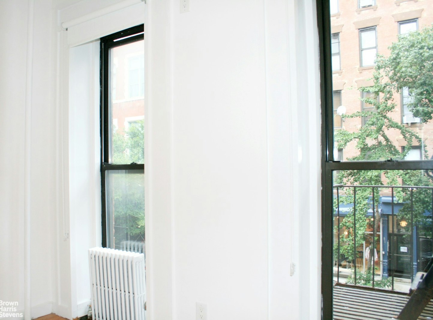 Photo 1 of 412 East 9th Street 6, East Village, NYC, $4,100, Web #: 23475640