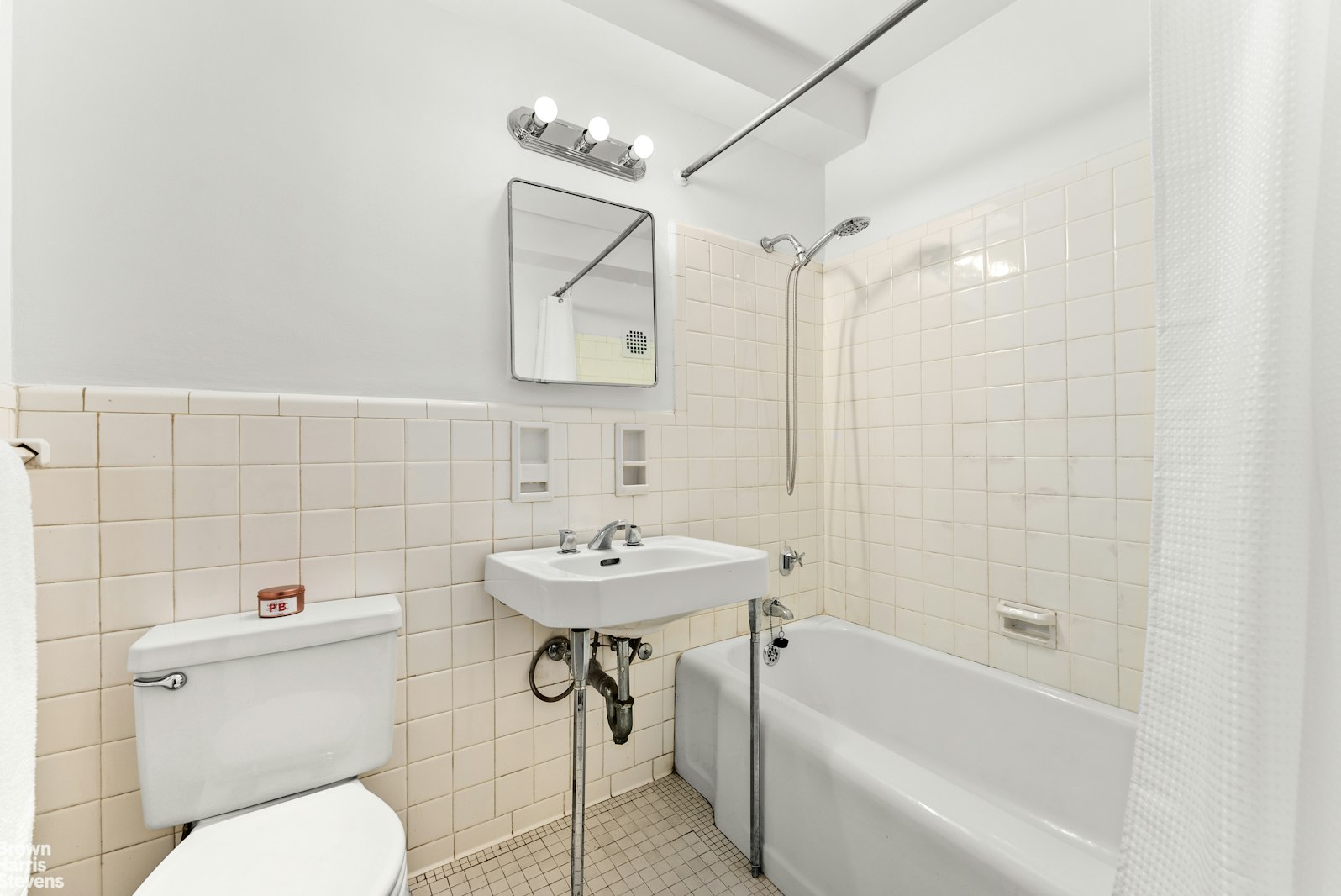 11 Riverside Drive Upper West Side New York NY 10023