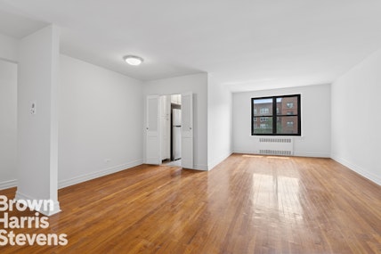 Property for Sale at 100 -11 67th Rd 416, Forest Hills, Queens, NY - Bedrooms: 1 
Bathrooms: 1 
Rooms: 3  - $332,500