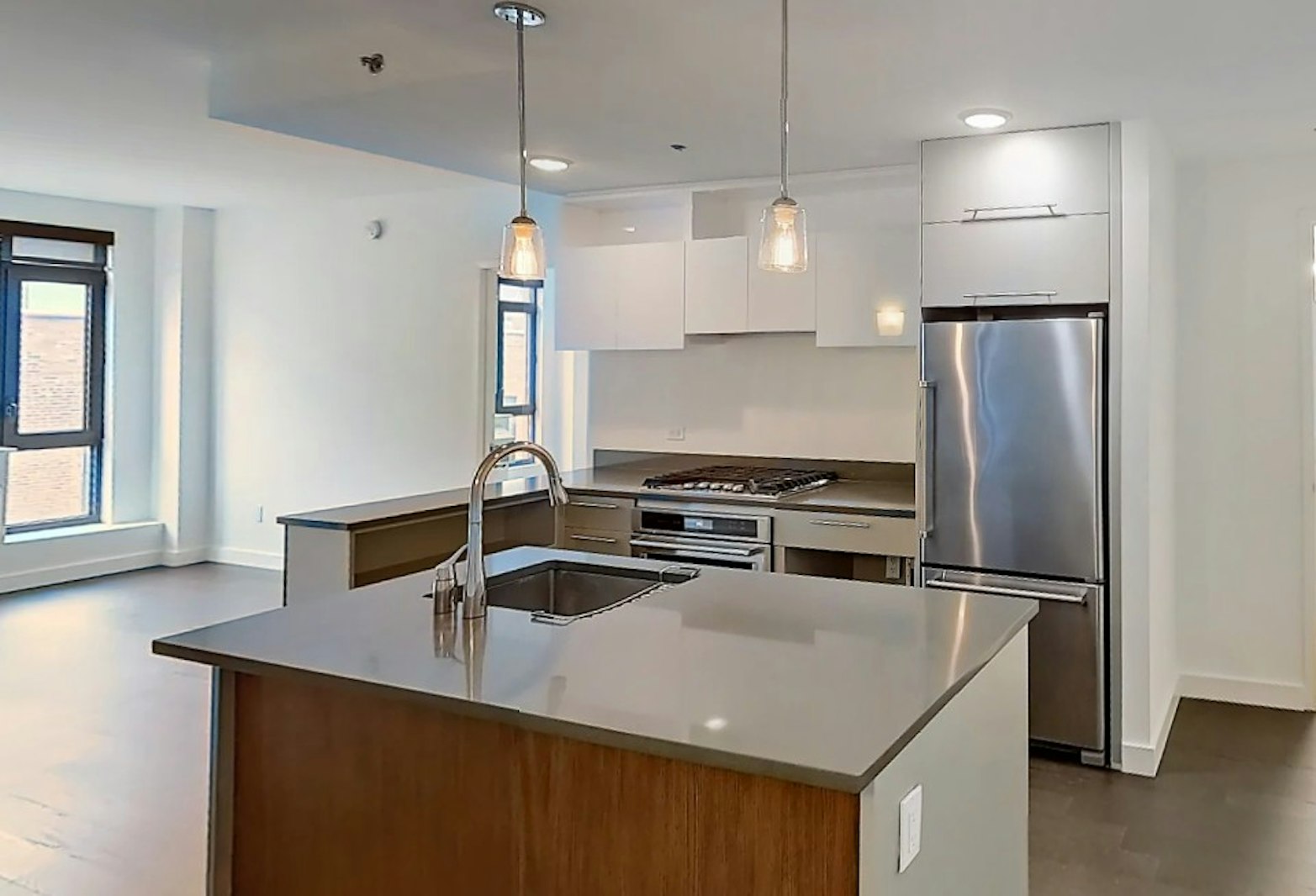 181 Front Street Vinegar Hill Brooklyn NY 11201