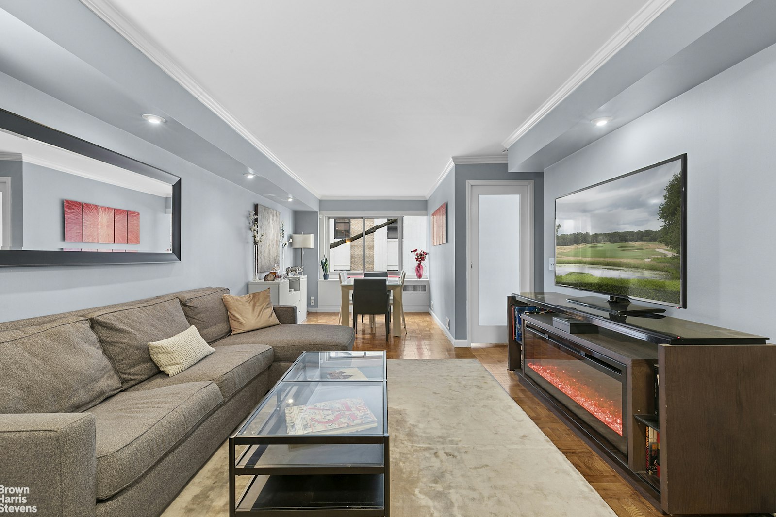 Photo 1 of 240 East 55th Street 3G, Midtown East, NYC, $3,700, Web #: 23479265