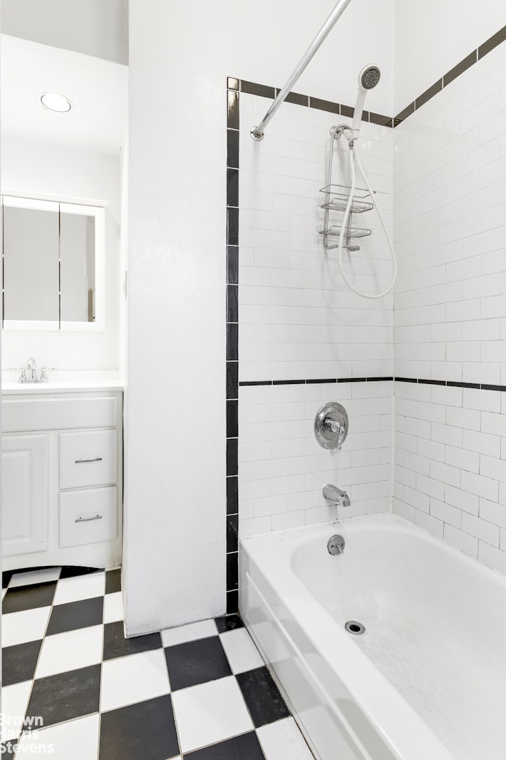 109 Seaman Avenue Inwood New York NY 10034