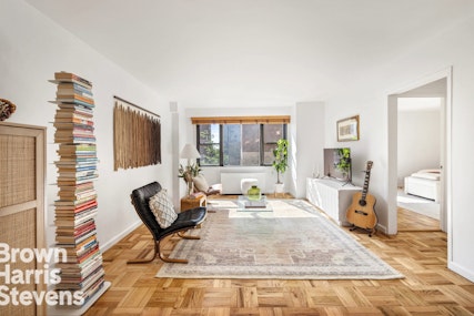201 East 77th Street 7A, Upper East Side, NYC - 1 Bedrooms  
1 Bathrooms  
2 Rooms - 