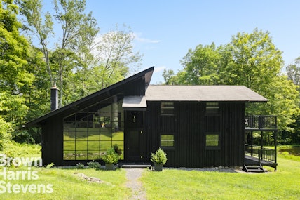 Property for Sale at 161 Stagecoach Hillsdale Ny Road, Hillsdale, New York - Bedrooms: 3 
Bathrooms: 2.5 
Rooms: 6  - $1,495,000