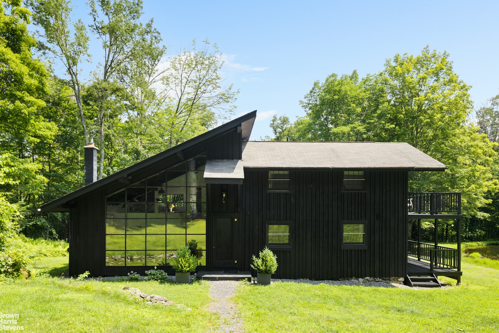 Photo 1 of 161 Stagecoach Road, Hillsdale, New York, $1,495,000, Web #: 23481695