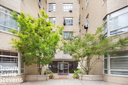 Rental Property at 15 West 84th Street 7E, Upper West Side, NYC - Bedrooms: 1 
Bathrooms: 1 
Rooms: 3.5 - $3,200 MO.