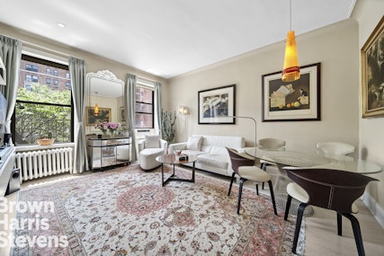 320 West 83rd Street 7C, Upper West Side, NYC - 1 Bedrooms  
1 Bathrooms  
3 Rooms - 