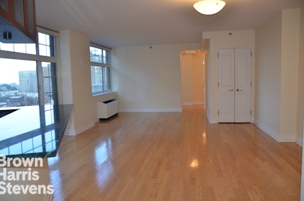 Rental Property at 272 West 107th Street 12D, Upper West Side, NYC - Bedrooms: 3 
Bathrooms: 2.5 
Rooms: 5  - $9,440 MO.