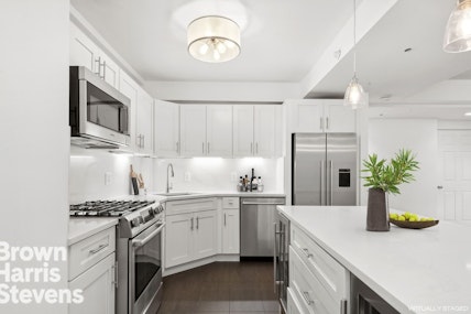 Rental Property at 163 Saint Nicholas Avenue, Upper Manhattan, NYC - Bedrooms: 2 
Bathrooms: 2 
Rooms: 4  - $4,400 MO.