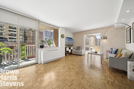 50 Lexington Avenue 9E, Flatiron, NYC - 2 Bedrooms  
2 Bathrooms  
4 Rooms - 