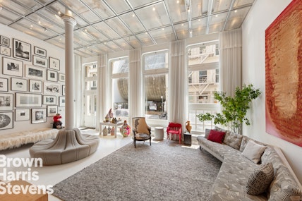 Property for Sale at 46 White Street, Tribeca, NYC - Bedrooms: 5 
Bathrooms: 5.5 
Rooms: 10  - $10,750,000