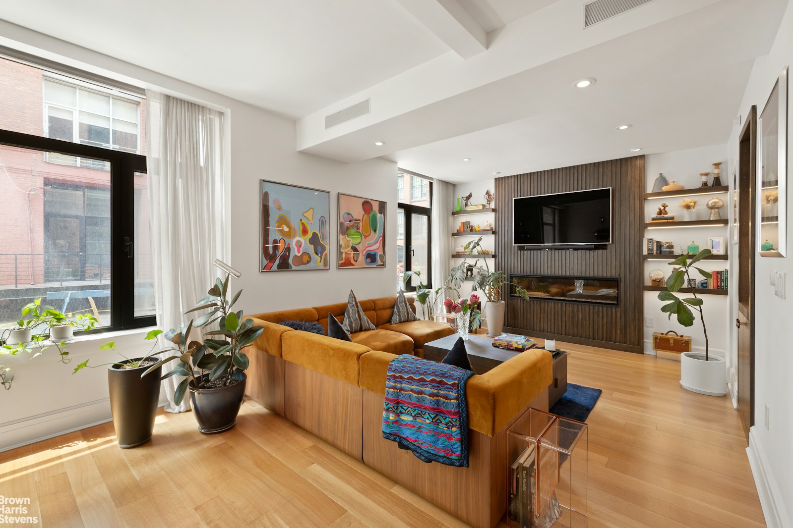 Photo 1 of 47 Bridge Street Thb, Vinegar Hill, Brooklyn, NY, $1,950,000, Web #: 23487236