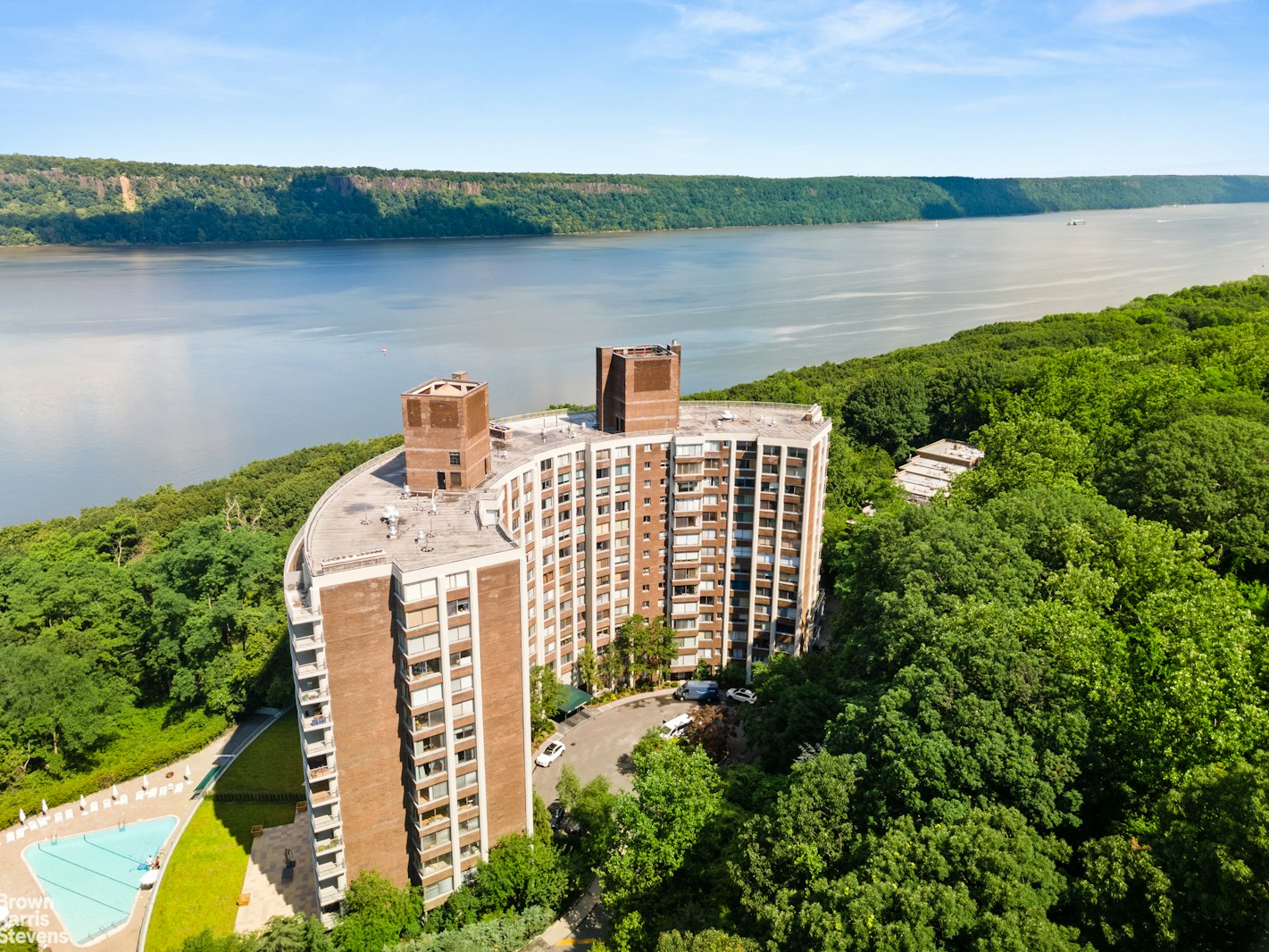 4465 Douglas Avenue 14G Riverdale Bronx NY 10463
