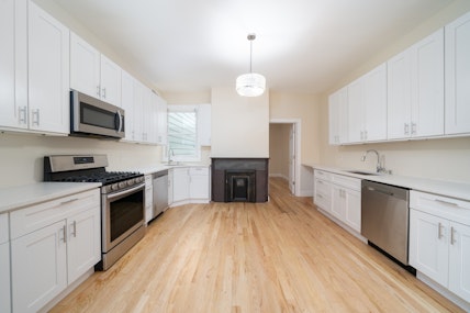79 Virginia Avenue, Jersey City  West Bergen, New Jersey - 3 Bedrooms  
2 Bathrooms  
9 Rooms - 
