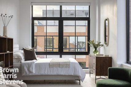 979 Pacific Street 2K, Crown Heights, Brooklyn, NY - 1 Bedrooms  
1 Bathrooms  
3 Rooms - 