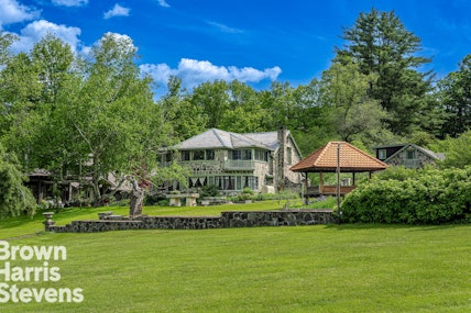 Property for Sale at Happy Brooks, Mt Tremper, New York - Bedrooms: 9 
Bathrooms: 10 
Rooms: 19  - $2,100,000