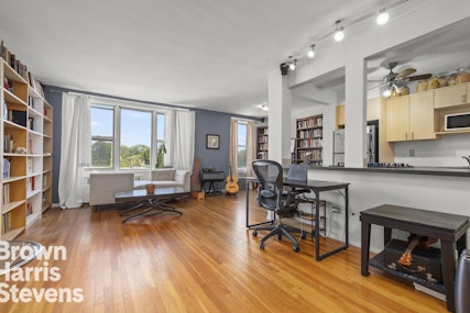 Property for Sale at 5425 Valles Ave 5G, Riverdale, New York - Bedrooms: 1 
Bathrooms: 1 
Rooms: 4  - $275,000