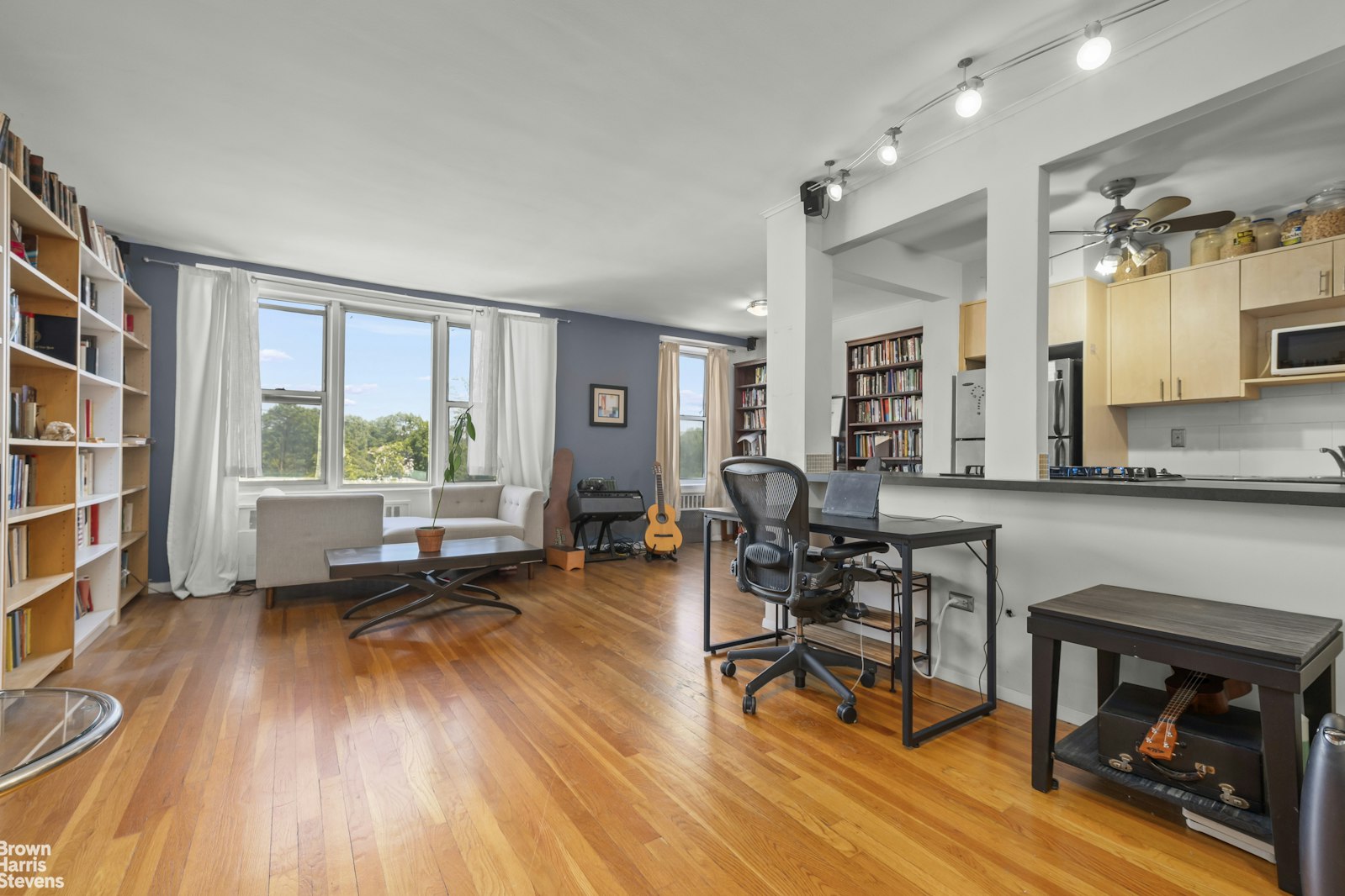5425 Valles Avenue 5G North Riverdale Bronx NY 10471