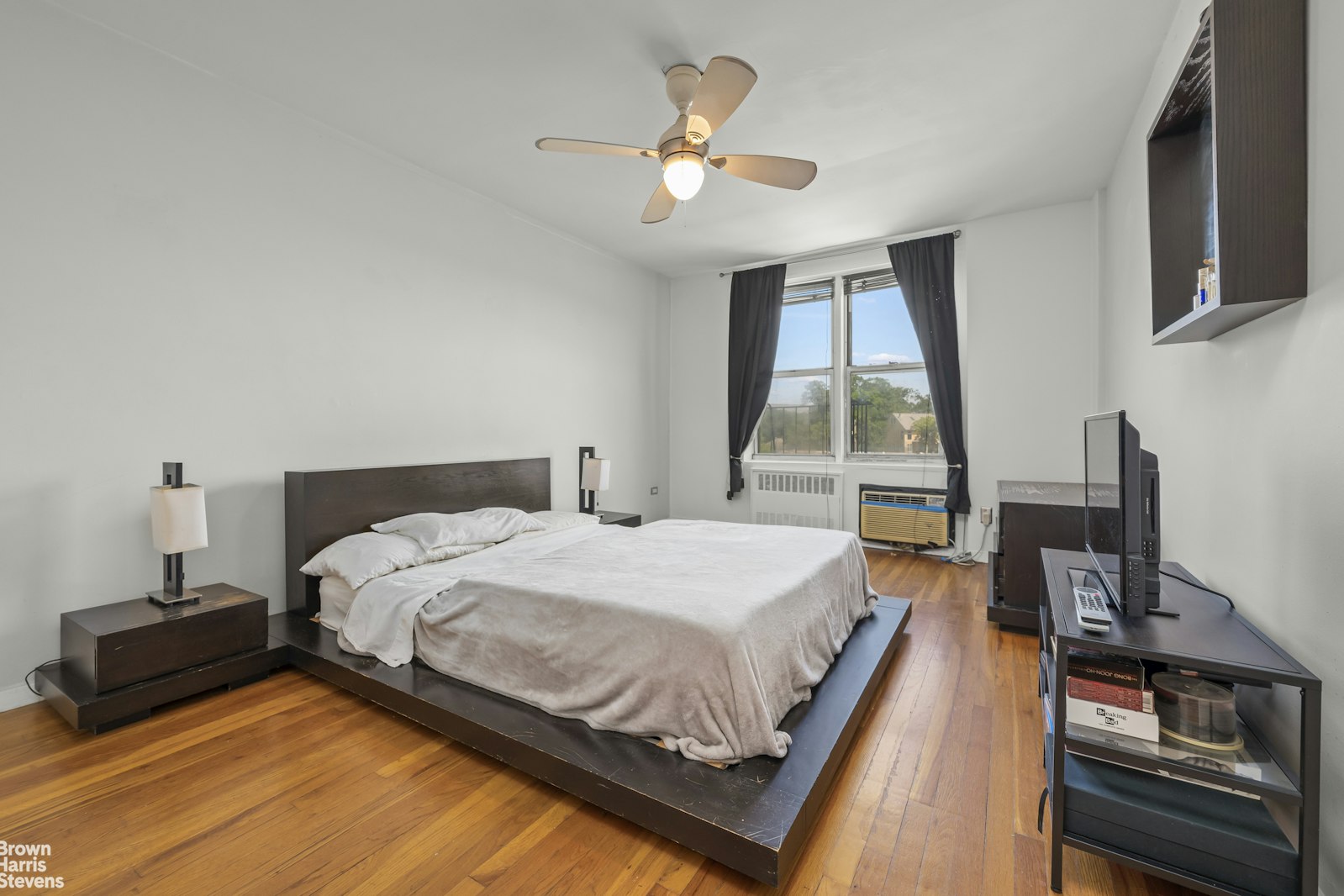 5425 Valles Avenue 5G North Riverdale Bronx NY 10471