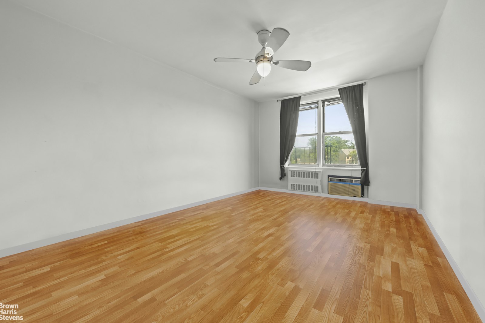 5425 Valles Avenue 5G North Riverdale Bronx NY 10471