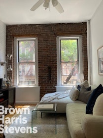 Rental Property at 231 Thompson Street 6, Greenwich Village, NYC - Bedrooms: 1 
Bathrooms: 1 
Rooms: 3  - $3,600 MO.